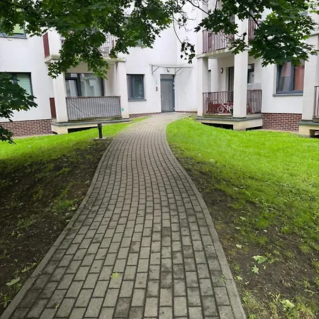 Cozy Ozo Park Apartment, Pet Friendly With Workspace