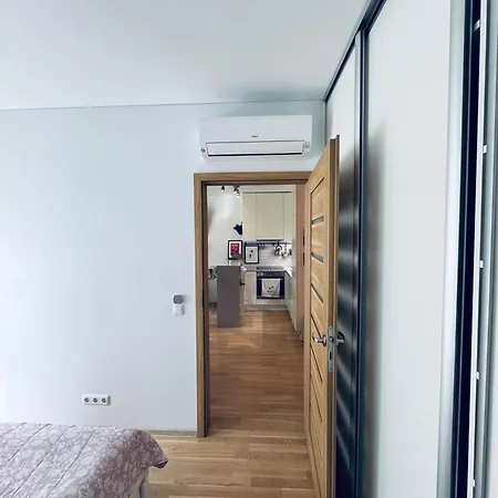 Апартаменты Cozy Ozo Park Apartment, Pet Friendly With Workspace