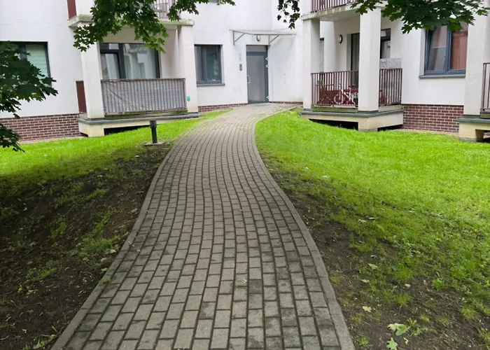 Cozy Ozo Park Apartment, Pet Friendly With Workspace